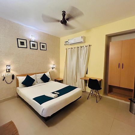 Crayons Hotel Chennai Luaran gambar